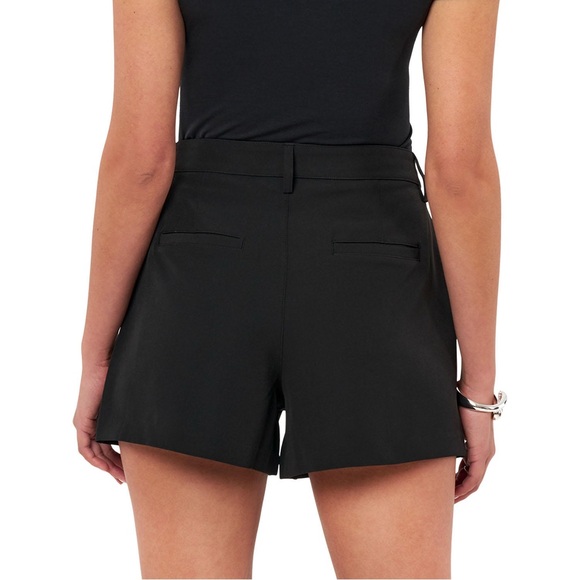 Edited by Remi Bader Women's Black Trouser
Short various sizes - Picture 9 of 17